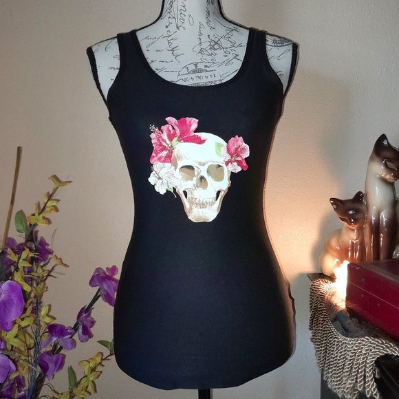 Soft Skull Flowers Hibiscus Tanktop - Picture 1 of 6